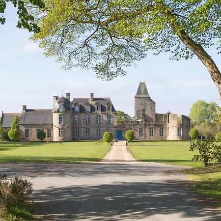 Chateau Du Bois-Guy Golf Parigné Exteriér fotografie