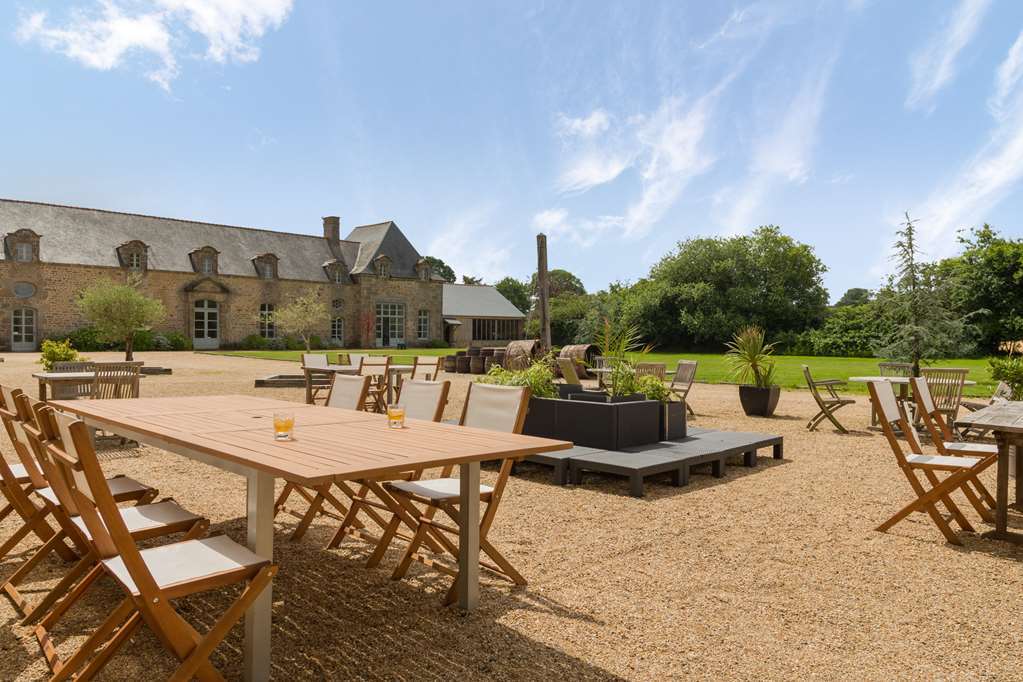 Chateau Du Bois-Guy Golf Parigné Exteriér fotografie